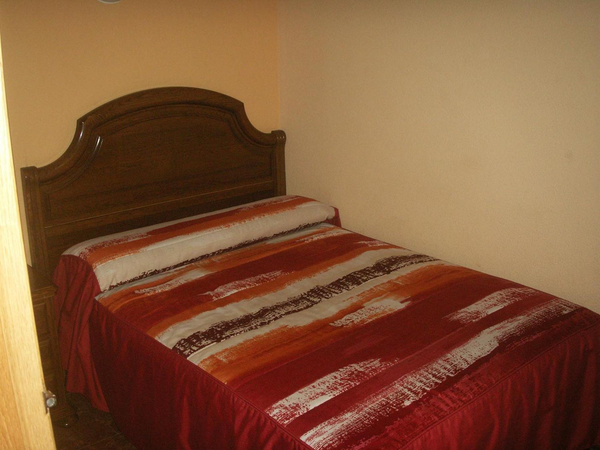 Hostal La Nava Мадрид Екстериор снимка